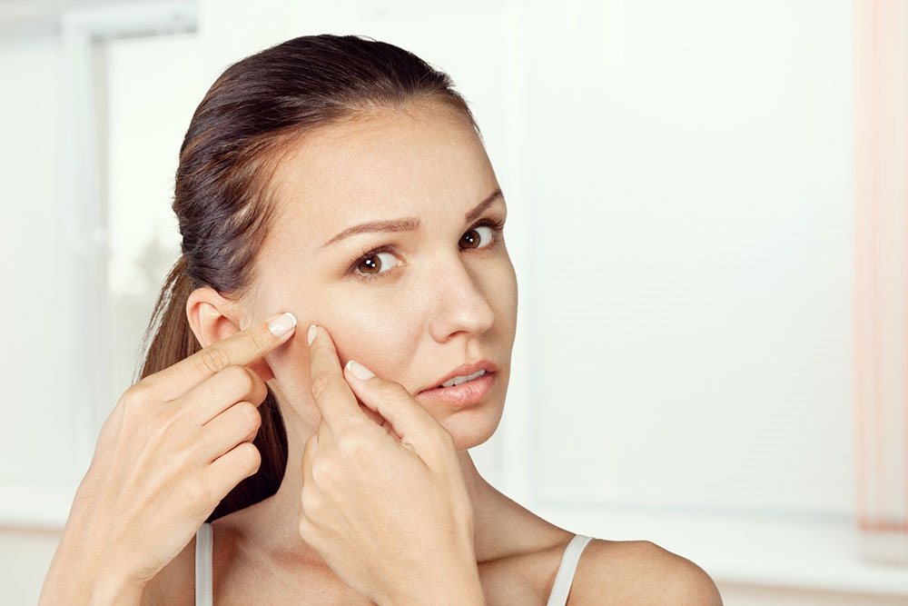 Lifestyle changes to delay the onset of facial wrinkles